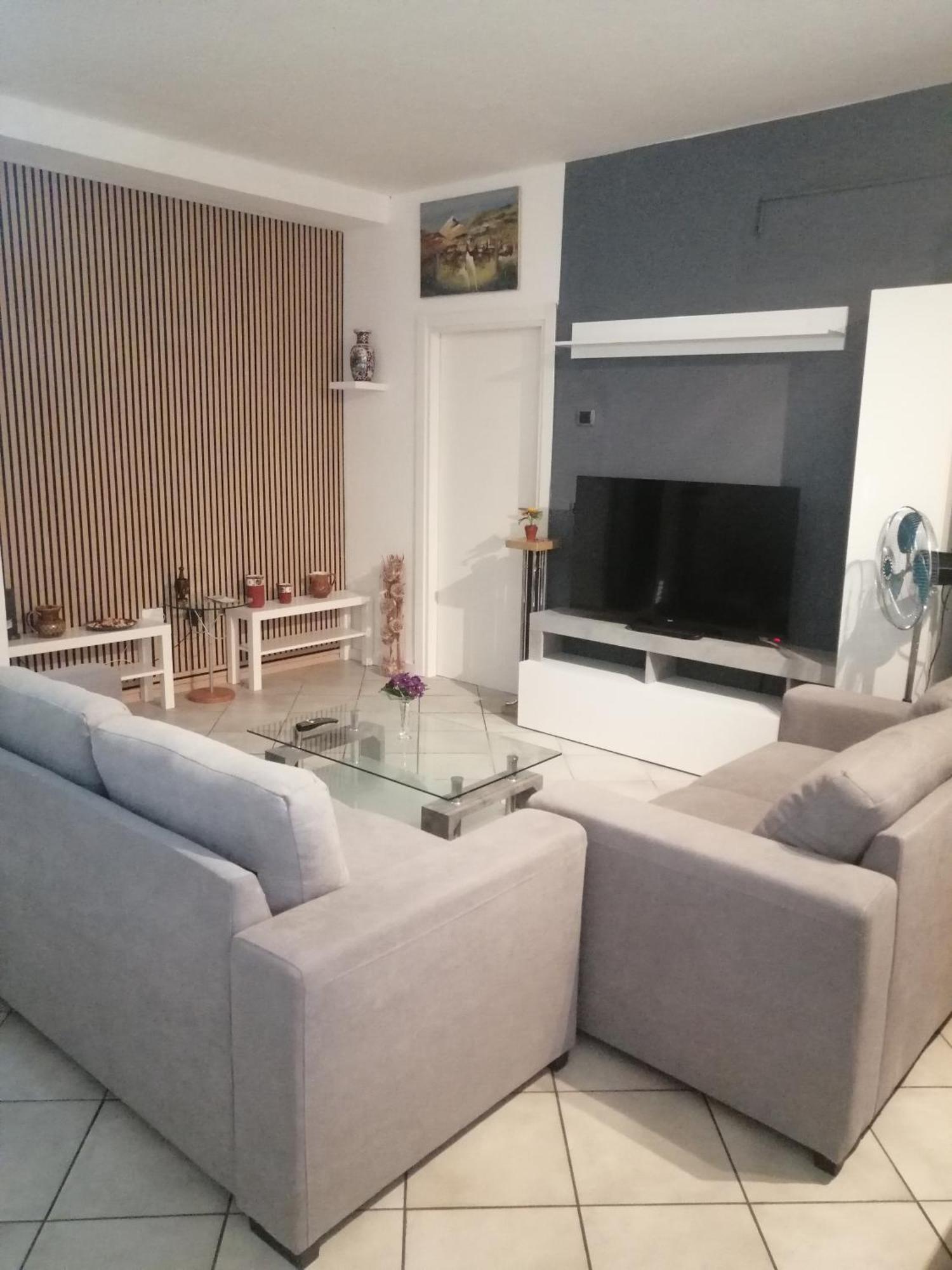 City Of Love Apartment เมสเตร ภายนอก รูปภาพ